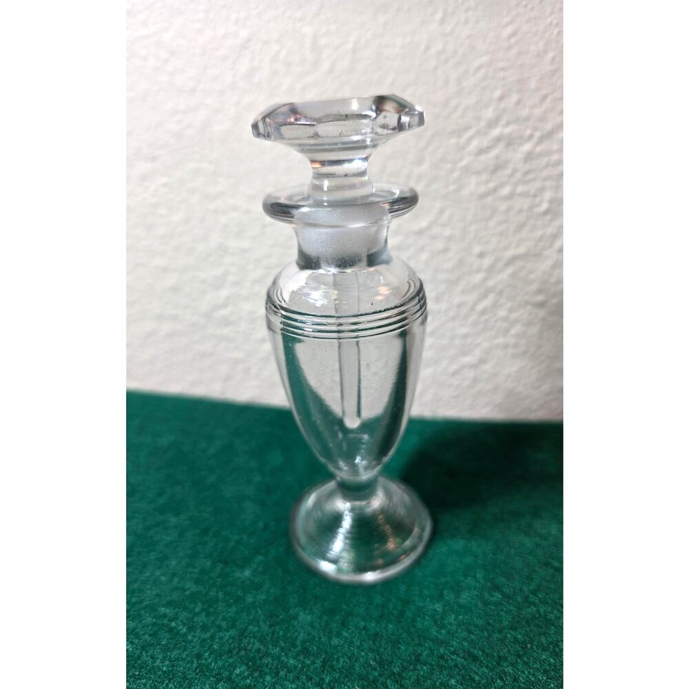 Antique 1920s Heisey Wheel Cut Glass Perfume Bottle